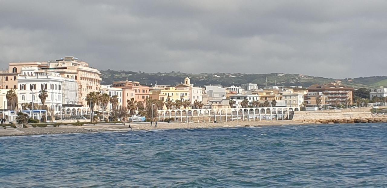 Apartamento Mowita Civitavecchia Exterior foto
